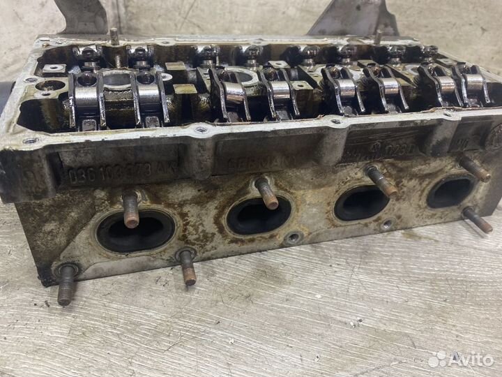 Головка блока цилиндров Skoda Fabia