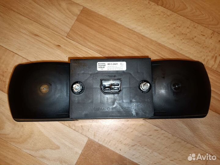 Фонарь задний,левый