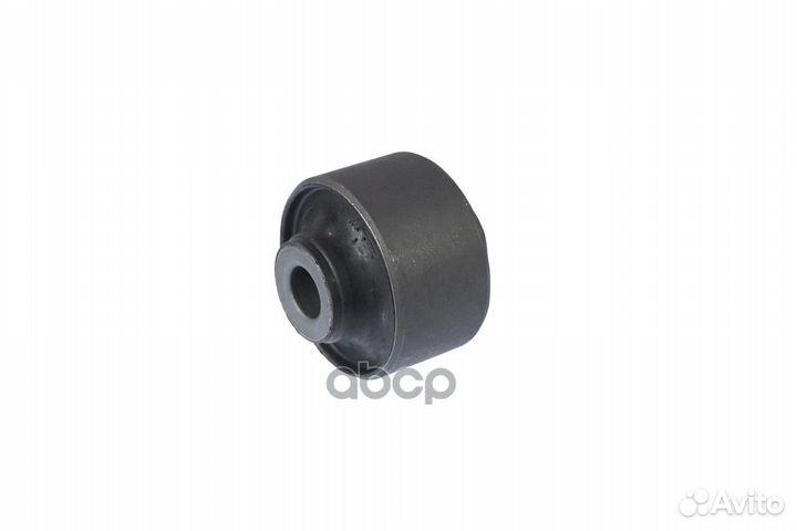 Сайлентблок переднего рычага передний Nissan