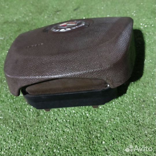 Подушка безопасности в руль Cadillac Srx FFN LF1