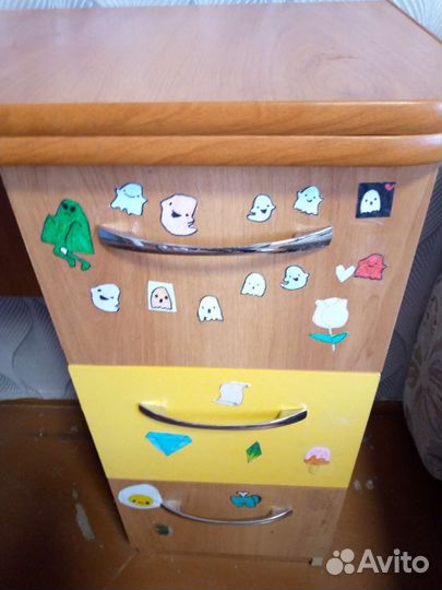 Компьютерный стол