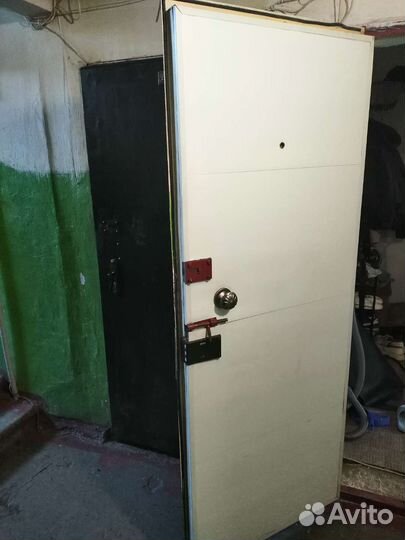 Дверь входная металлическая 840200