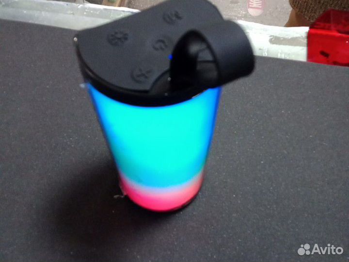 Портативная колонка, воспроизведение с любых носит