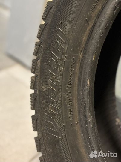 Viatti Brina Nordico V-522 215/50 R17