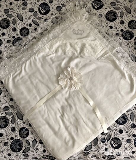 Конверт на выписку с шапочкой