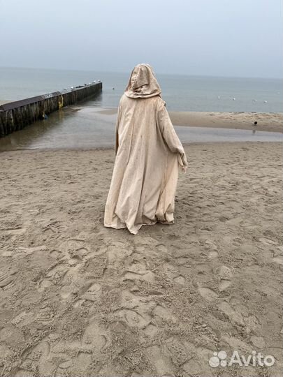 Мантия с капюшоном