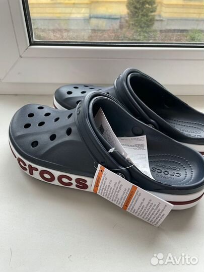 Шлепки Crocs