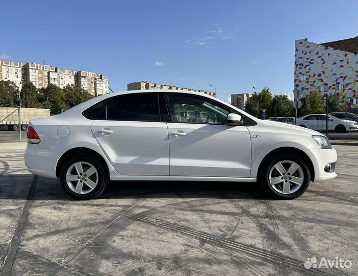 Volkswagen Polo 1.6 AT, 2012, 183 400 км