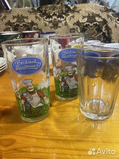 Посуда чашки чайник блюдца