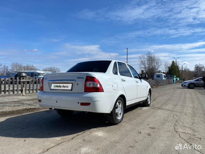LADA Priora 1.6 МТ, 2011, 281 000 км