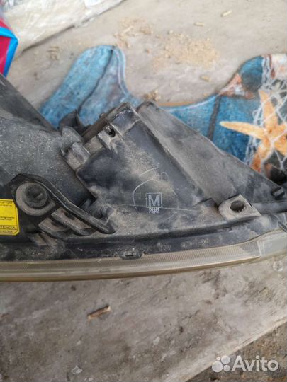 Фара Mitsubishi Outlander XL / Митсубиси Аутлэндер