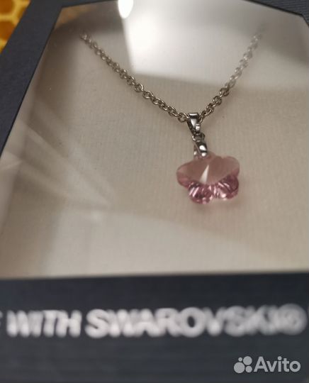 Подвеска на цепочке Swarovski