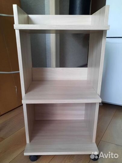 Косметологическая тележка