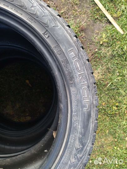 Nokian Tyres Hakkapeliitta 7 245/45 R18