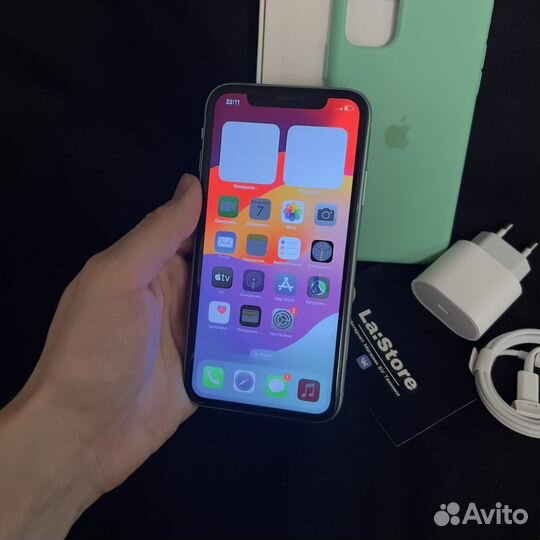 iPhone 11, 64 ГБ