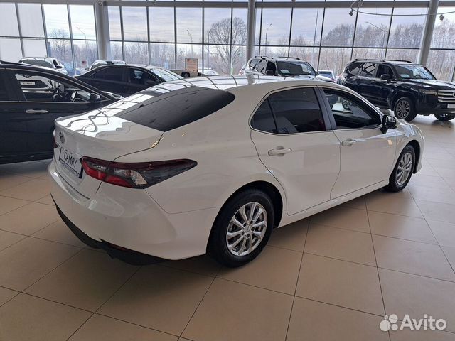 Toyota Camry 2.5 AT, 2022