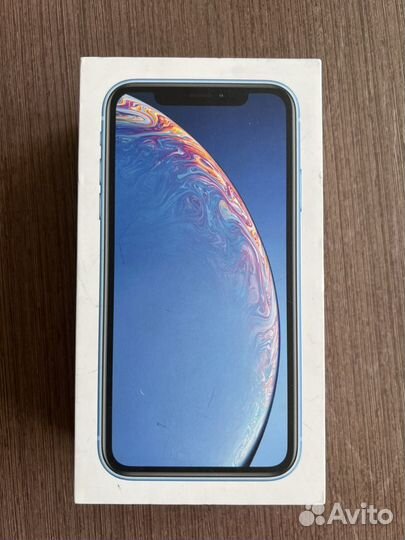 iPhone Xr, 64 ГБ