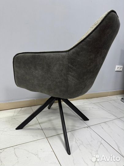 Стулья с поворотным механизмом