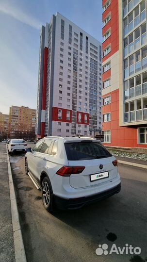 Volkswagen Tiguan 1.4 AMT, 2022, 41 600 км