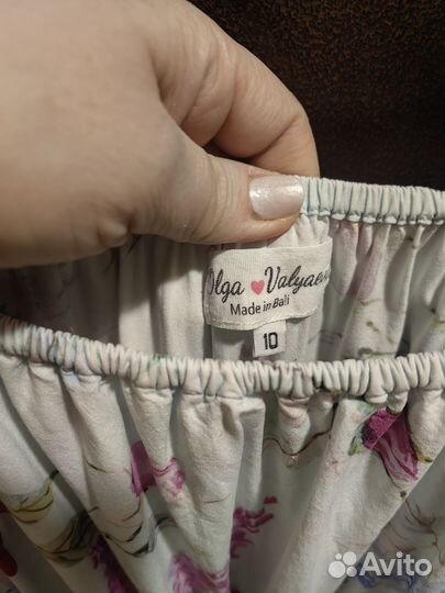 Радхика Цветы на голубом от Ольги Валяевой