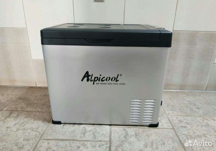 Автомобильный холодильник Alpicool 50 литров