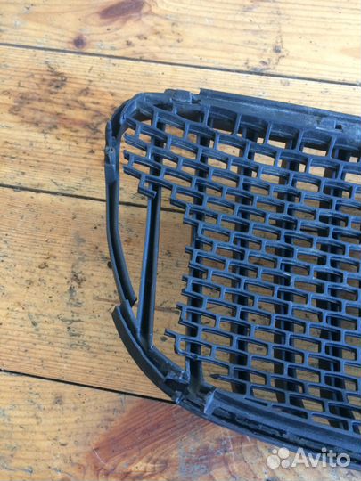 Решетка радиатора Kia Picanto 2007