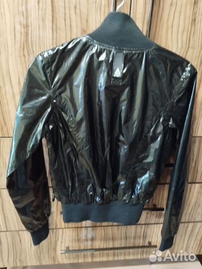 Ветровка женская xs