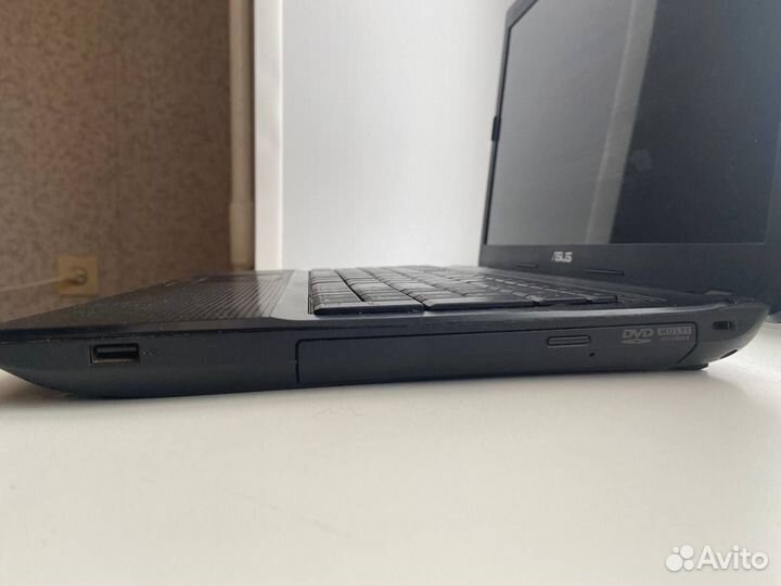 Ноутбук asus