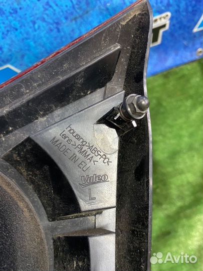 Фонарь в крышку задний левый Nissan Qashqai J10