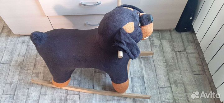 Собака качалка детская