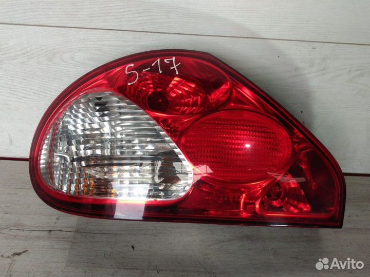 Фонарь правый Jaguar X-Type X400 2.1 YB AJV6 2003