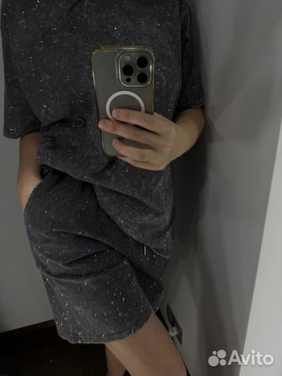 Костюм со стразами