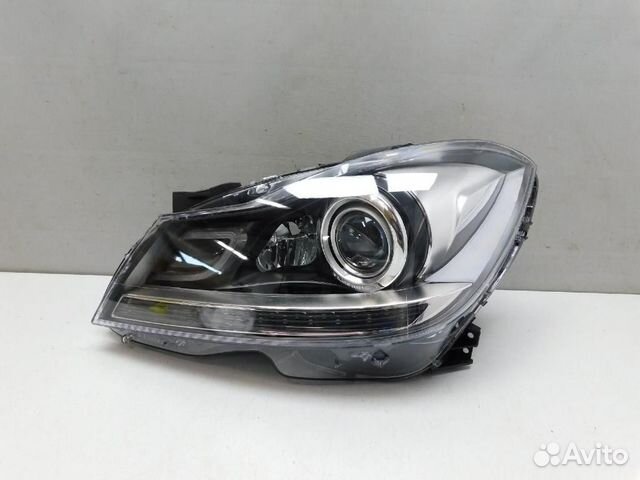 Фара левая Mercedes-Benz C-Class