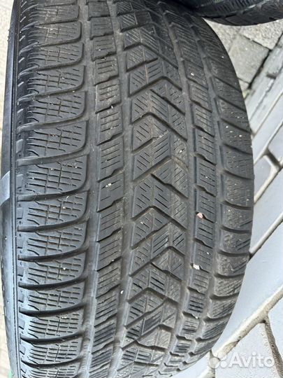 Pirelli Scorpion Winter 285/40 R21 109V