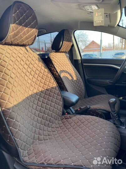 Накидки на сидения