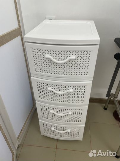 Комод пластиковый