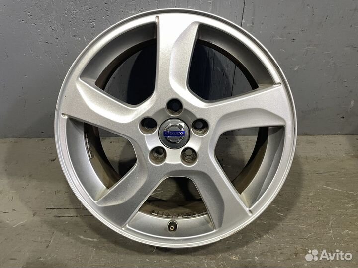 Диски литые R17 Volvo S60 Borbet