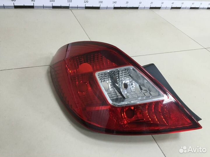 Фонарь задний левый Opel Corsa D 2006-2015