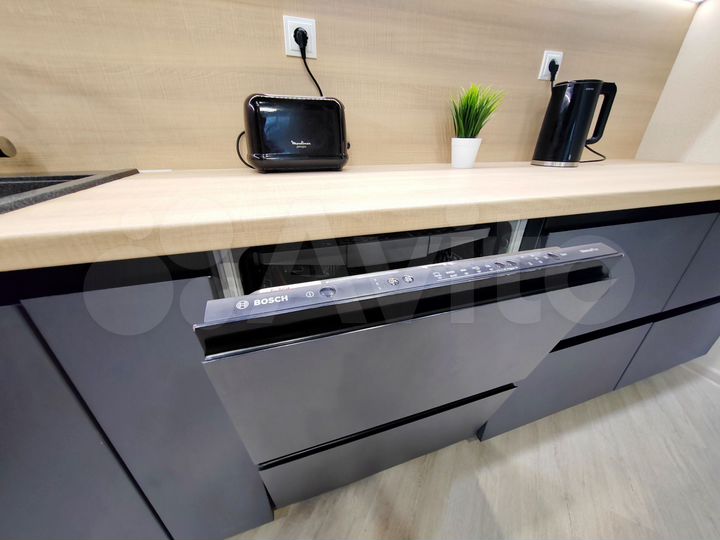 4-к. квартира, 84 м², 3/5 эт.