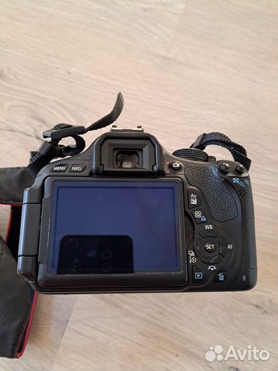 Зеркальный фотоаппарат canon 600d