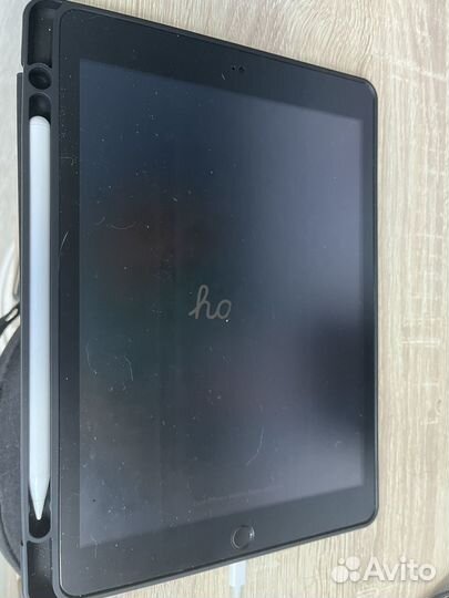 iPad 10.2