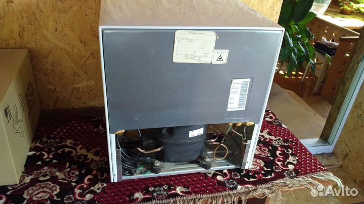 Холодильник Samsung SG06dcgwhn