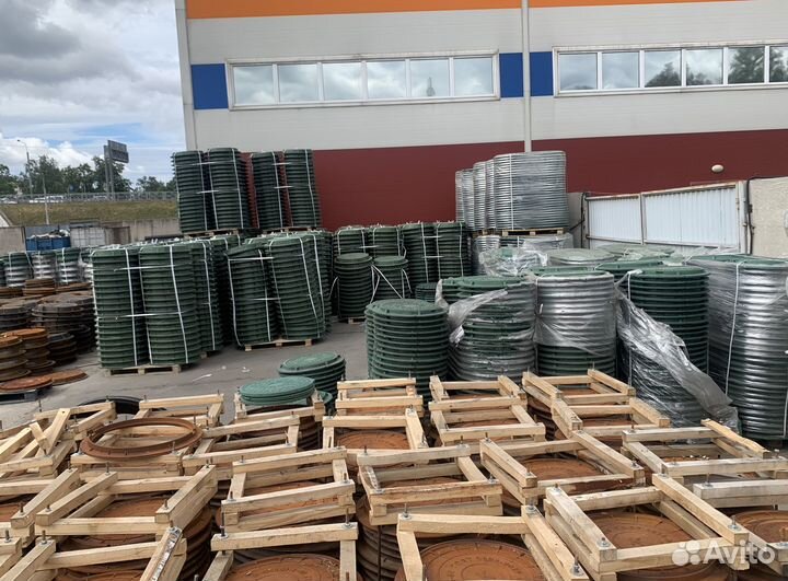 Люк чугунный