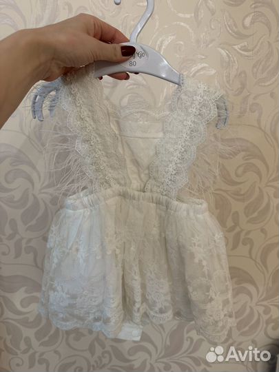 Платье-боди с перьями для девочки