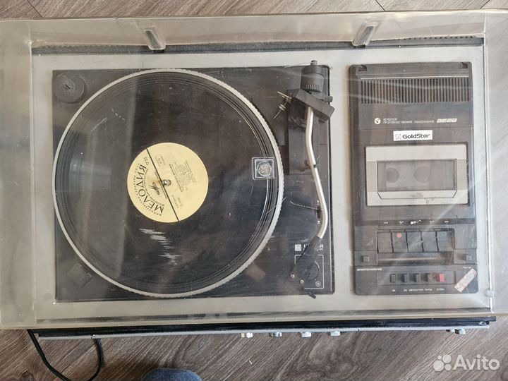 Проигрыватель винила вега-119