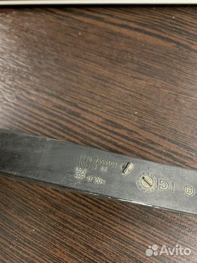 Кронштейн Bmw X6M E71 S63B44A 2009