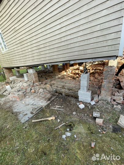 Ремонт фундамента и подъем дома замена венцов