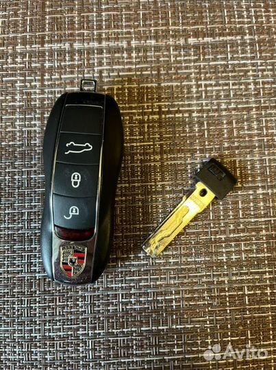 Ключ porsche macan