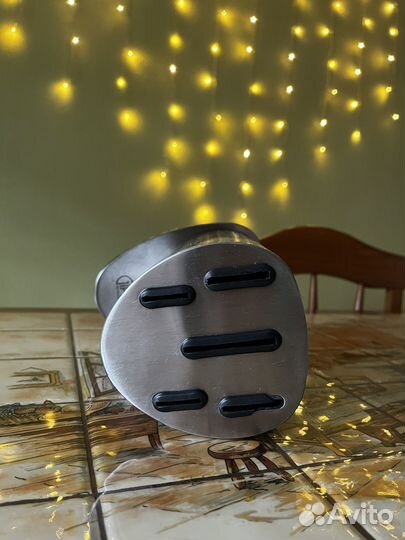 Подставка для ножей Gipfel