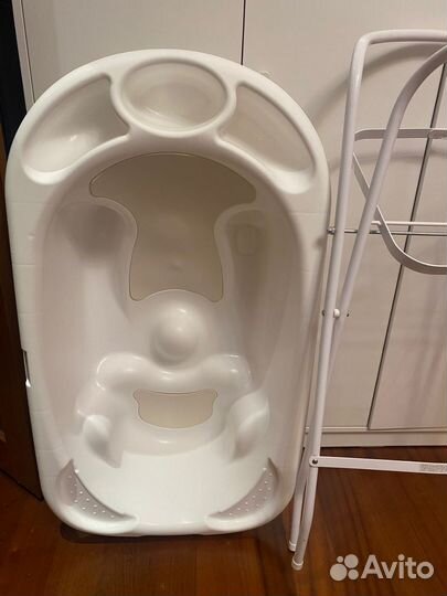 Детская ванночка для купания с подставкой